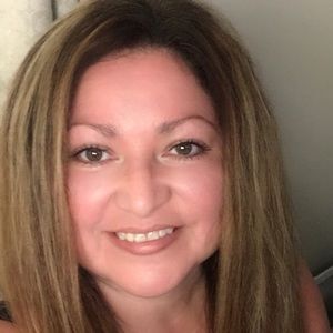 Meet your Posher, Connie